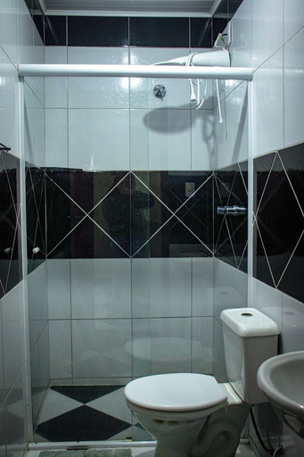 Bathroom 3, Pousada da Isa, Quatro Barras