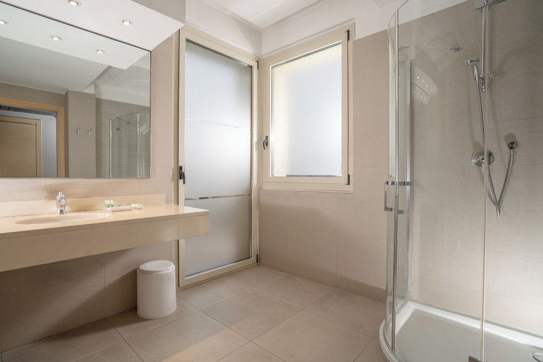Bathroom 5, Just Hotel Lomazzo Fiera, Como