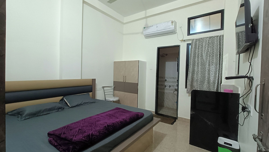 Room 5, Hotel Deeksha, Mandla