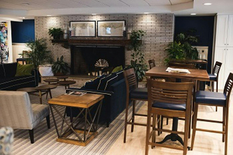 Food & Drinks 5, Circle Hotel Fairfield, Fairfield