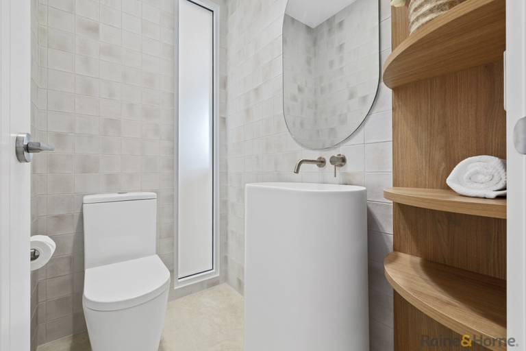 Bathroom 3, Quiet Coastal Retreat With BBQ & Outdoor Space, Tweed  - Tweed Coast