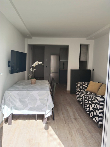 Living area, Apartment Garden 3 Bedrooms 3 Bathrooms, Madrid