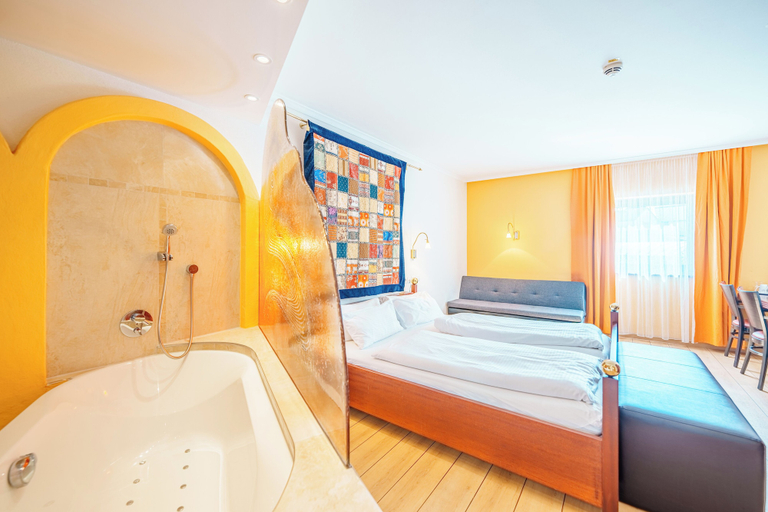 Bedroom 3, Bavaria Lifestyle Hotel, Altötting