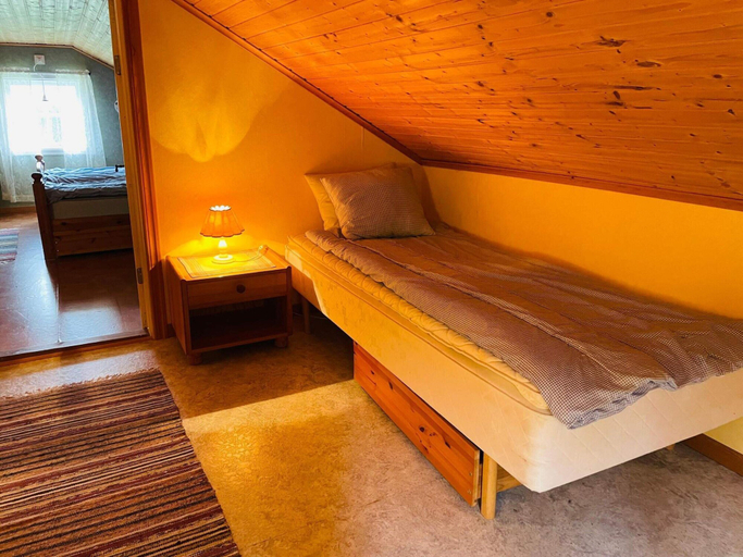 Bedroom 3, 4 Person Holiday Home in Skruv, Lessebo