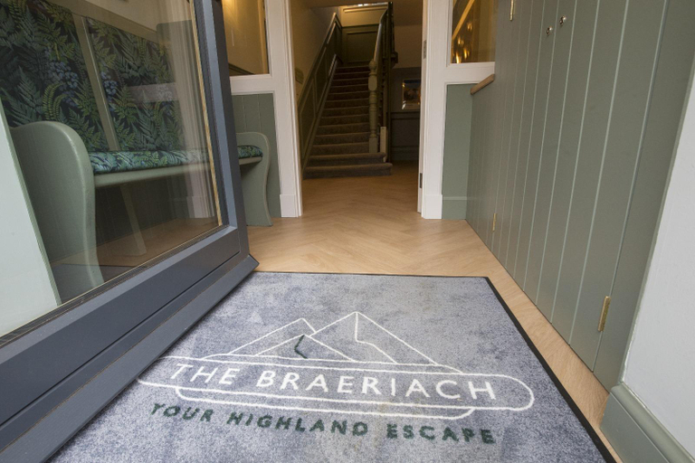 Public Area, The Braeriach, Highland