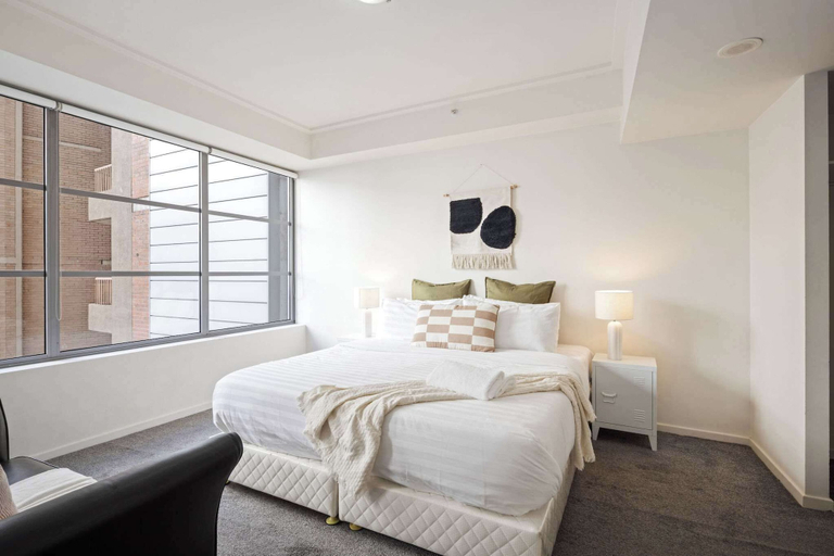 Interior 3, Cozy 2BR Apartment Steps From Darling Harbour, Sydney