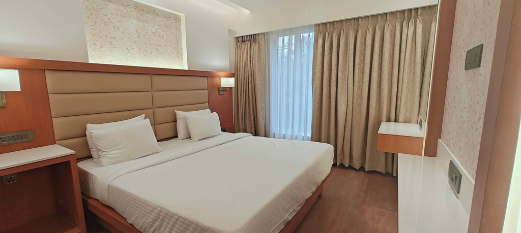 Room 2, CIESTA SERENE, Thane