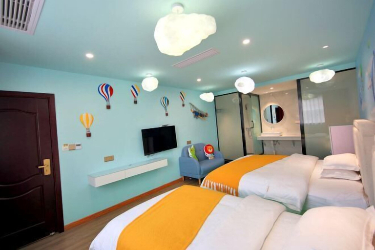 Bedroom 3, Yin E Hotel, Leshan