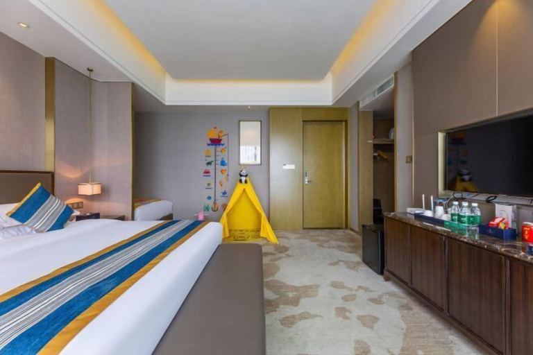 Bedroom 3, Fontaine Hotel, Yingtan