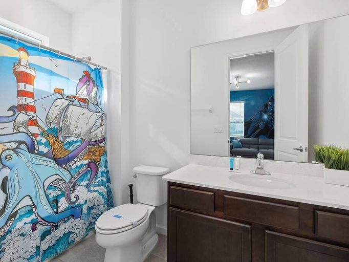 Room 5, Aurora Grande Spacious 12br 12ba Villa w Pool, Osceola