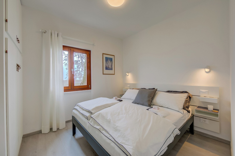 Room 3, Relais Nanzello Garda, Brescia
