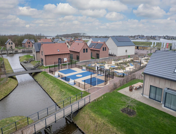 View from property 2, Nice Villa Near the Veerse Meer, Goes