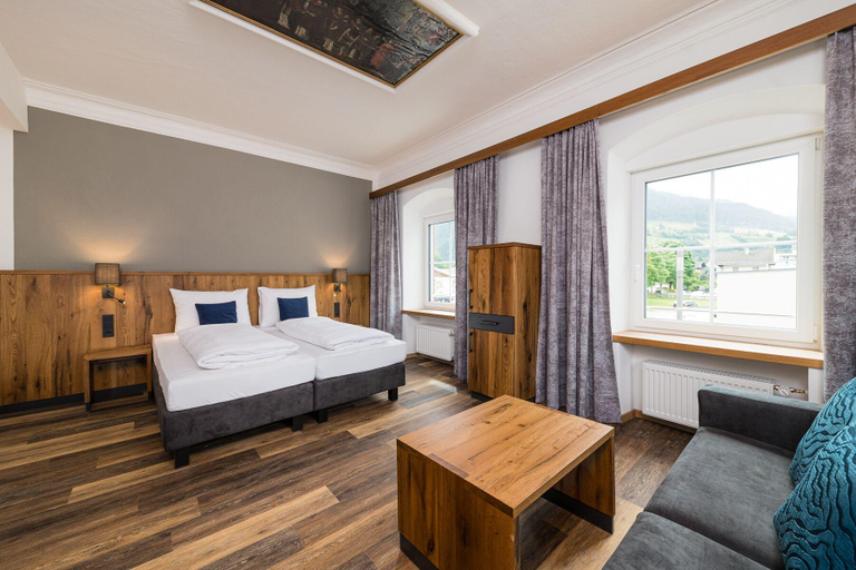 Bedroom 2, Hotel Bräurup, Zell am See