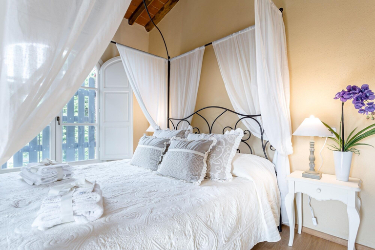 Bedroom 4, Villa sul Fiume in Monte San Quirico, Lucca