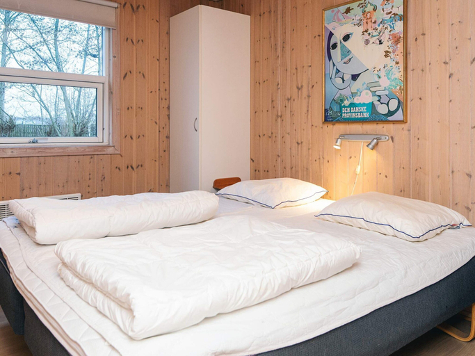 Bedroom 2, 5 Star Holiday Home in Fano, Fanø
