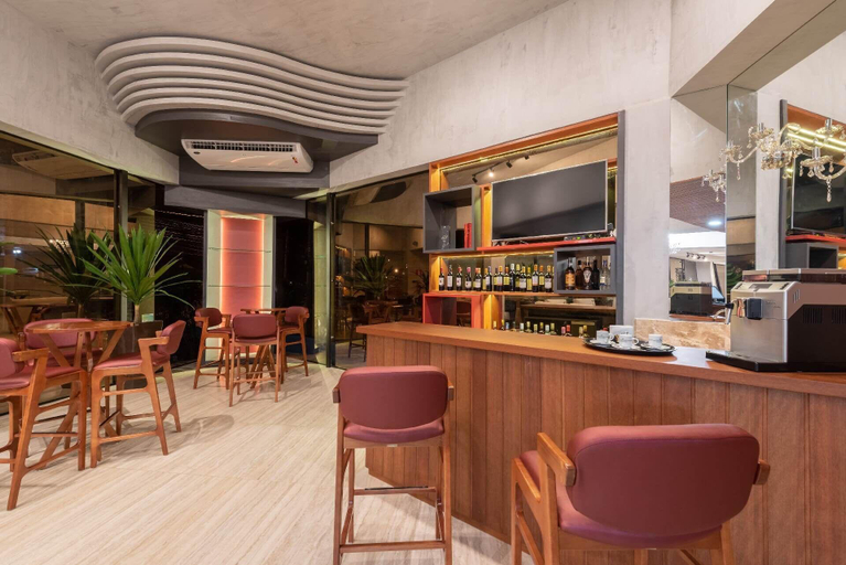 Food & Drinks 5, Via Garden Varginha Hotel, Varginha