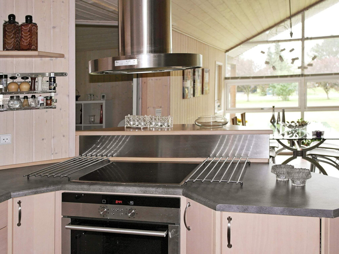 Others 4, 5 Star Holiday Home in Storvorde, Aalborg