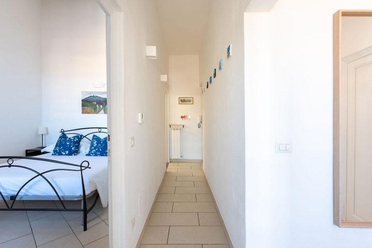 Bedroom 4, Porcellana Apartment, Florence