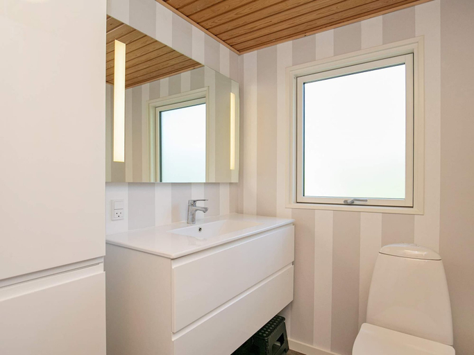 Bathroom 3, 8 Person Holiday Home in Tranekaer, Langeland