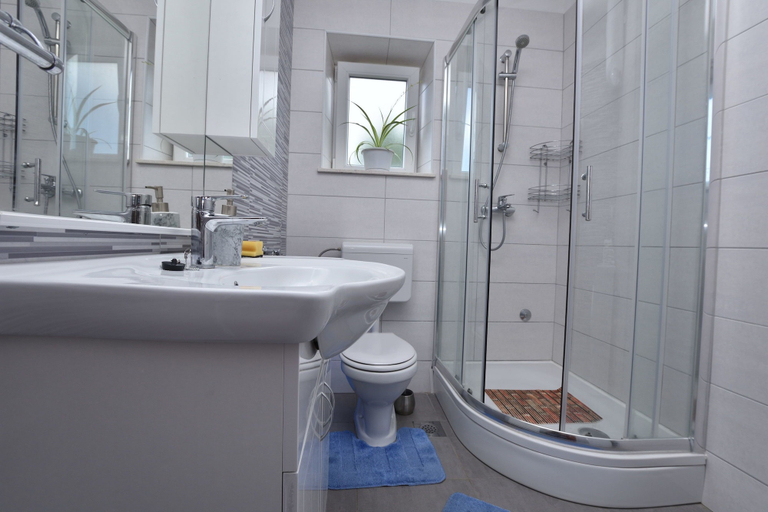 Bathroom 5, Apartments Jere Proto, Primošten