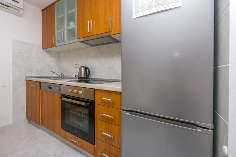 Others 5, Apartment Vukorepa, Rogoznica