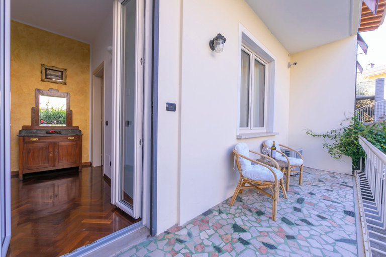 Others 5, Appartamento La Maison Fleurie, Brescia