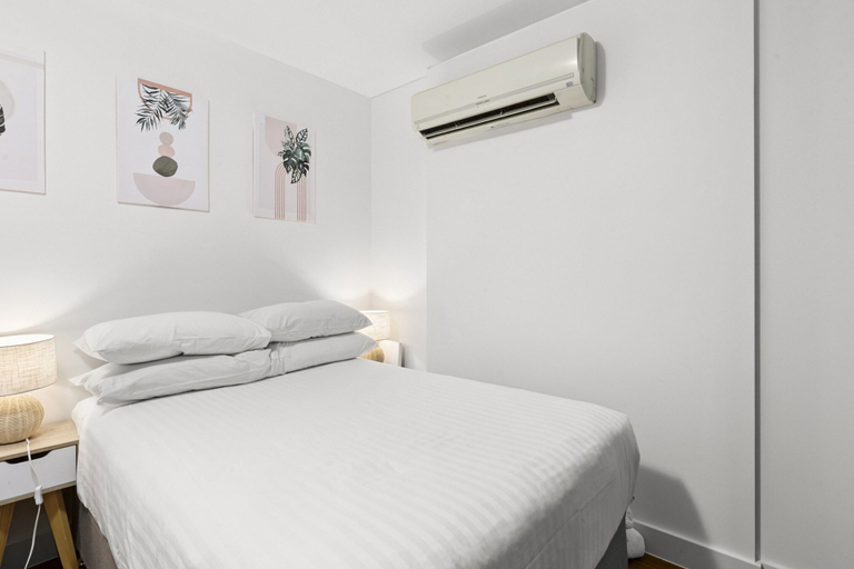 Room 4, Ground Floor One-bed With Courtyard Access, Sydney