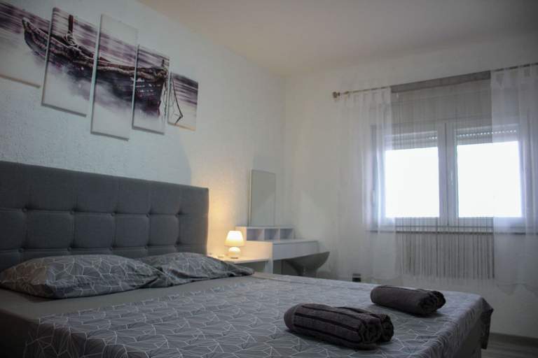Others 5, Apartment Matija, Senj