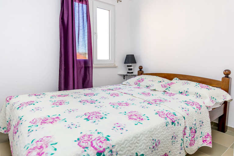 Bedroom 3, Apartments Lidija, Rogoznica