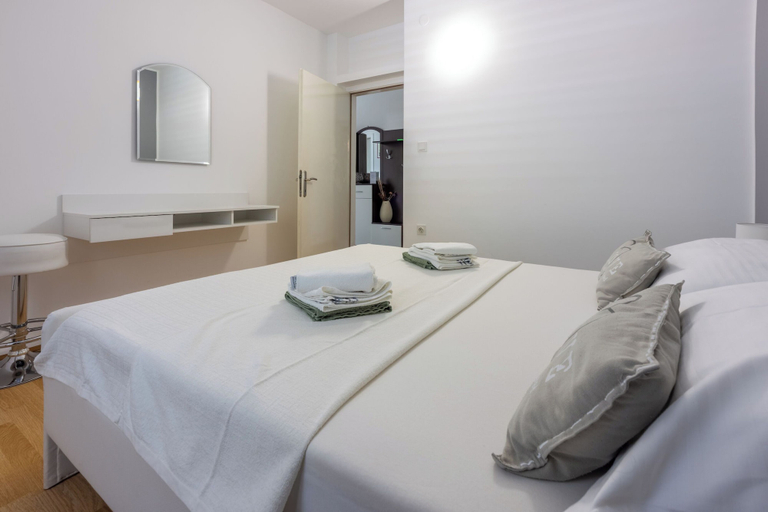 Bedroom 5, Apartment Villa Zdenka, Crikvenica