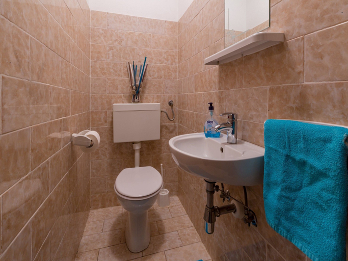 Bathroom 3, Apartments Brankica, Crikvenica