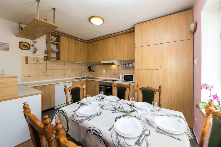 Others 4, Apartment Malt, Vinodolska