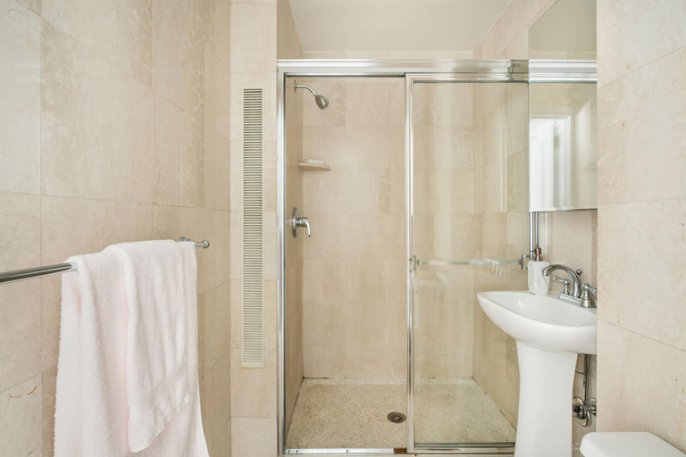 Room 4, 73-304 Newly Reno Studio UWS Doorman Gym Laundry, New York