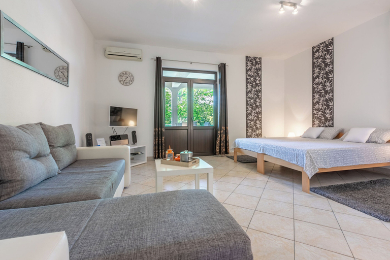 Bedroom 3, Apartment Milojka, Crikvenica