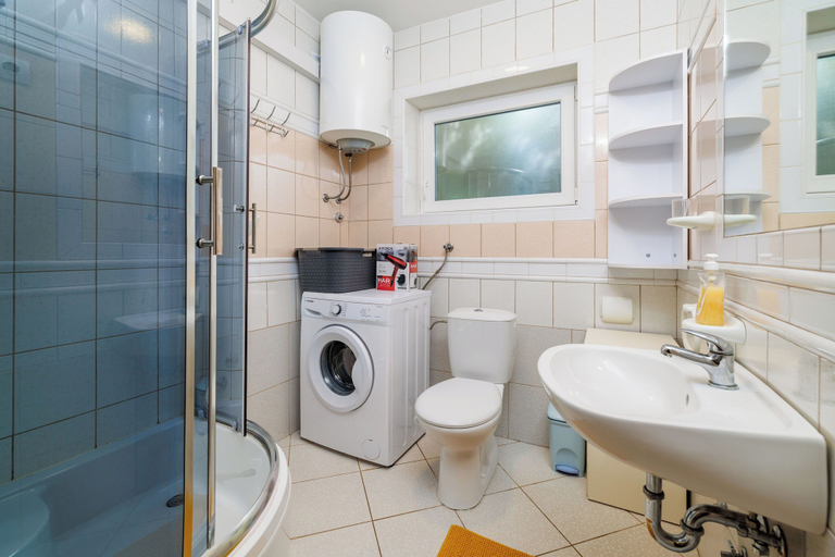 Bathroom 4, Apartments Pinty, Crikvenica