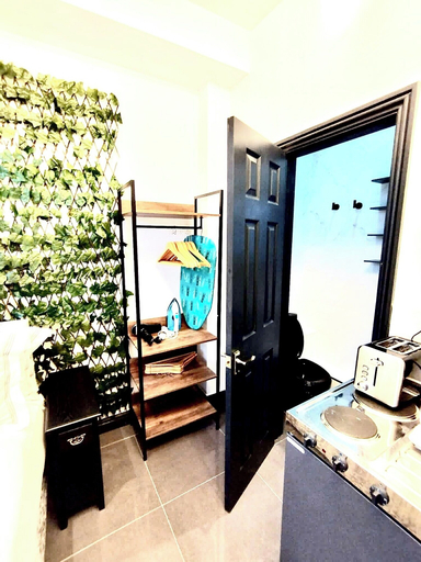 Room 4, BPR Private Hot-tubs and rooms, London
