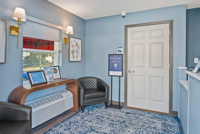 Public Area 2, Baymont by Wyndham Ocala Suites, Marion