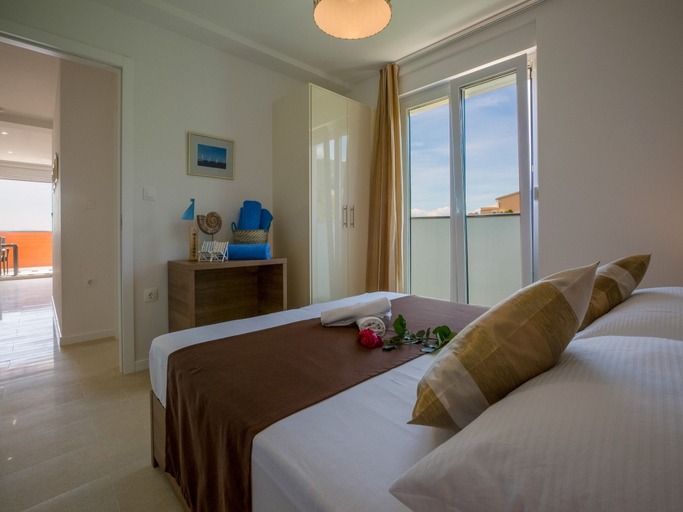 Bedroom 3, Apartments Villa Grande, Crikvenica