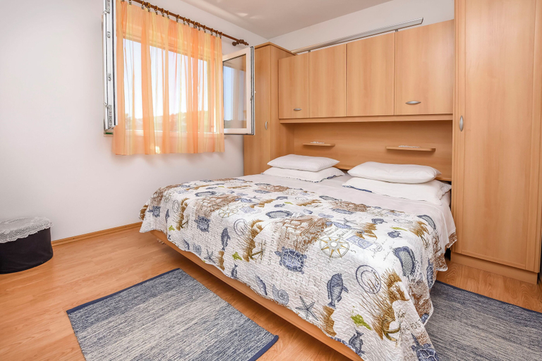 Bedroom 4, Apartments Mirta, Rogoznica