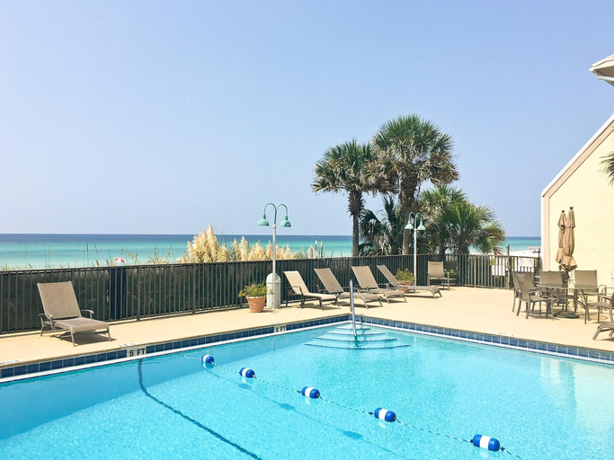 Sport & Beauty 4, The Shores Townhome #116, Bay