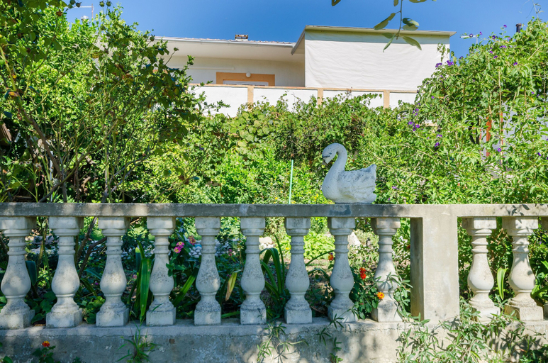 Exterior & Views 2, Apartments Elvira, Lopar/Supetarska Draga