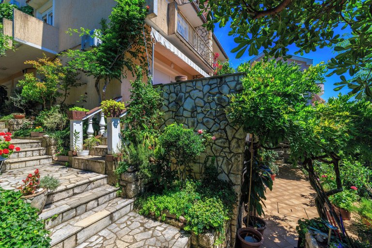 Exterior & Views 2, Apartments and Room Mirjana, Crikvenica