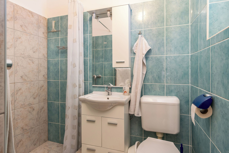 Bathroom, Apartment Vinko, Starigrad