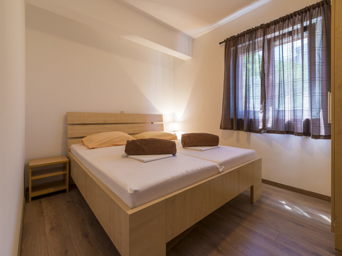 Bedroom 1, Apartments Ninac, Novi Vinodolski