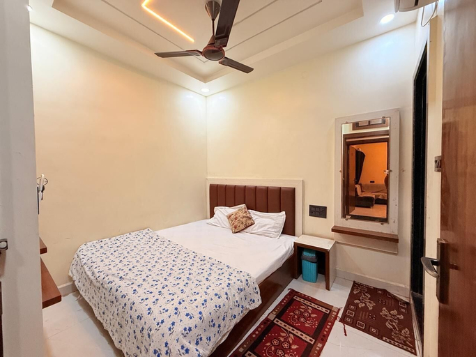 Bedroom 3, hotel New Maurya royal, Rohtas