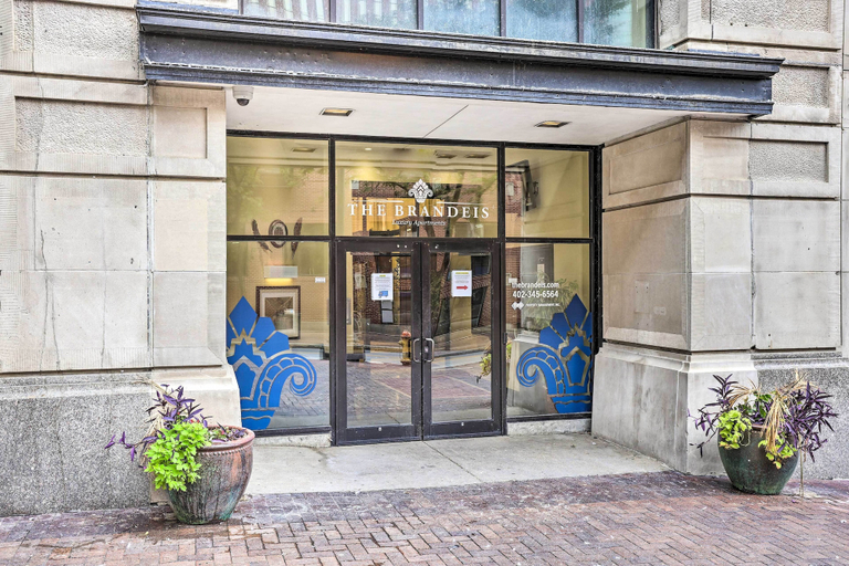 Others 4, Heart of Dtwn Omaha: Historical Apt w/ Perks, Douglas