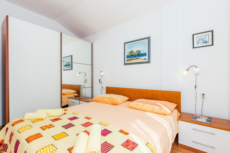 Bedroom 1, Apartments Ivan Sea View Lun, Novalja