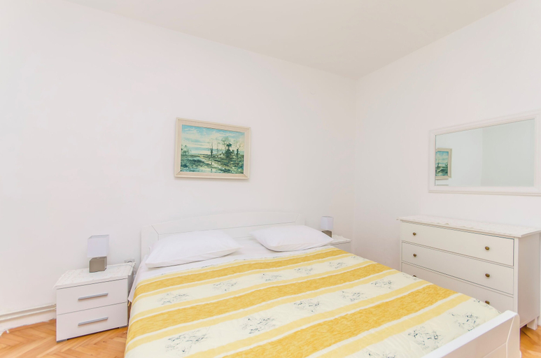 Others 3, Apartment Sime, Šibenik