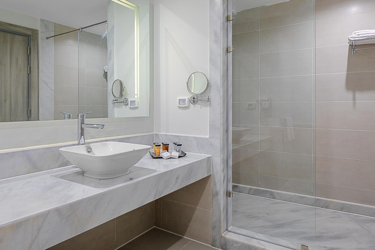 Bathroom 4, Neverland City Hurghada - Pickalbatros, Safaja