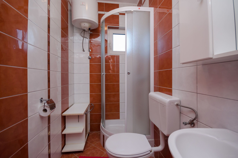 Bathroom 4, Apartments Klara, Lopar/Supetarska Draga